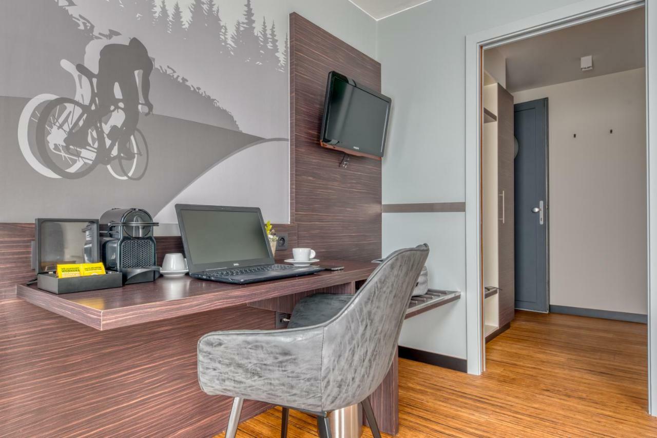 Le Merceny Motel Bastogne Cameră foto